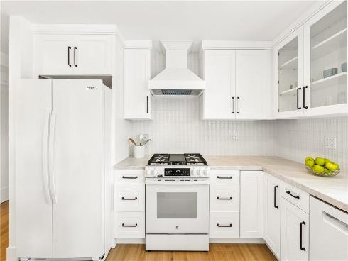 20692  Kelvin  , Huntington Beach, CA