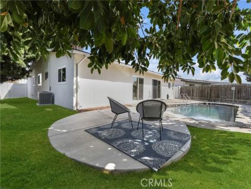 7901  Rhine   Drive, Huntington Beach, CA