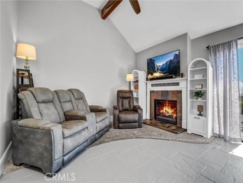 4682  Warner  C304  Avenue, Huntington Beach, CA