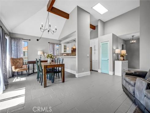 4682  Warner  C304  Avenue, Huntington Beach, CA