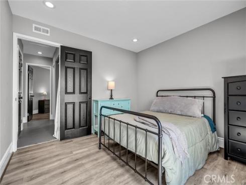 4682  Warner  C304  Avenue, Huntington Beach, CA