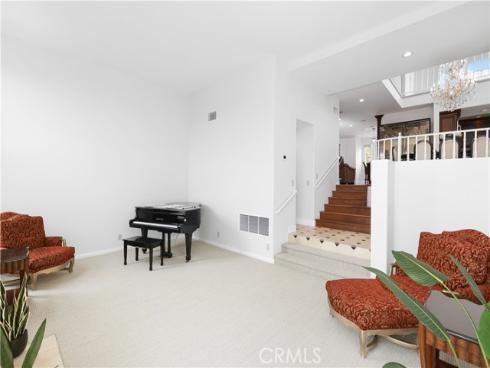 19316 Sawgrass , Huntington Beach, CA