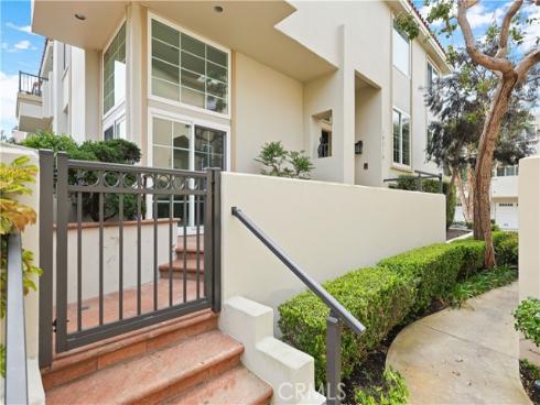 19316 Sawgrass , Huntington Beach, CA