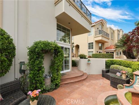 19316 Sawgrass , Huntington Beach, CA