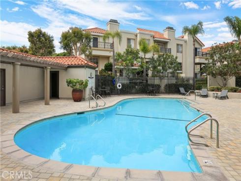 19316 Sawgrass , Huntington Beach, CA