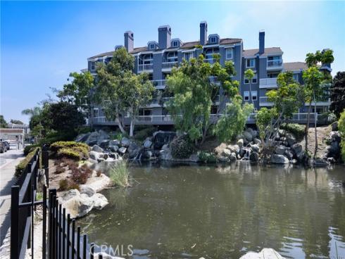 20301  Bluffside Circle  315 , Huntington Beach, CA