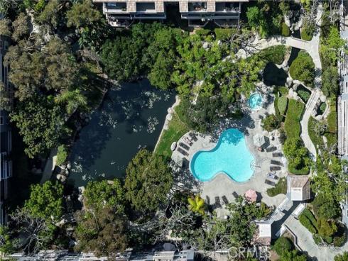 20301  Bluffside Circle  315 , Huntington Beach, CA