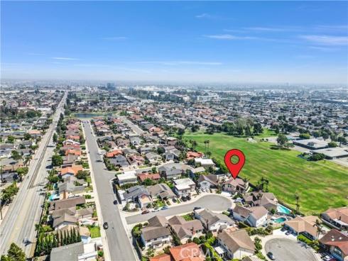 15582  Wild Cherry Cir  , Huntington Beach, CA