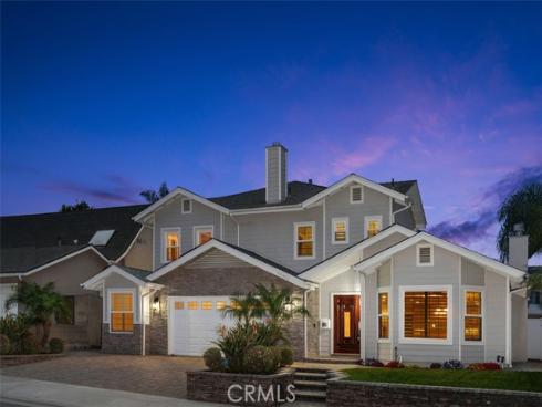 18452  Carnaby  , Huntington Beach, CA