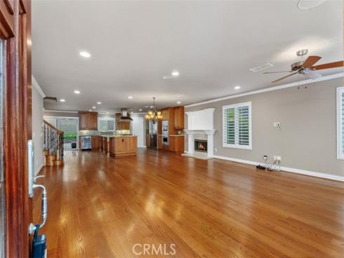 18452  Carnaby  , Huntington Beach, CA