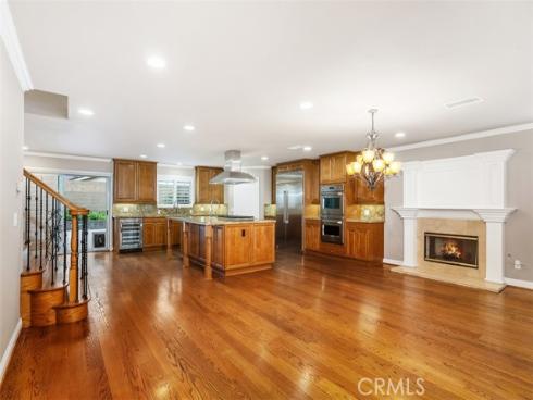 18452  Carnaby  , Huntington Beach, CA