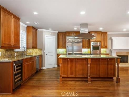 18452  Carnaby  , Huntington Beach, CA