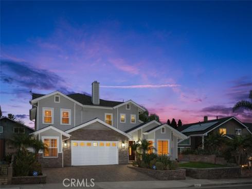 18452  Carnaby  , Huntington Beach, CA