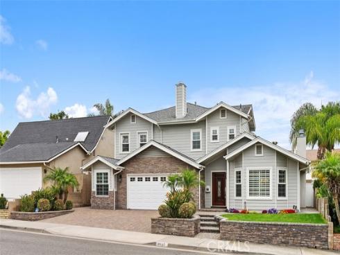 18452  Carnaby  , Huntington Beach, CA