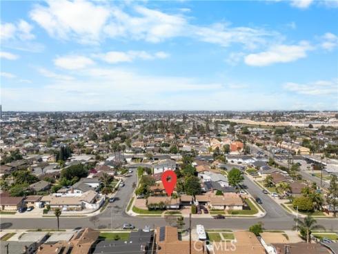 16551  Lucia   Lane, Huntington Beach, CA