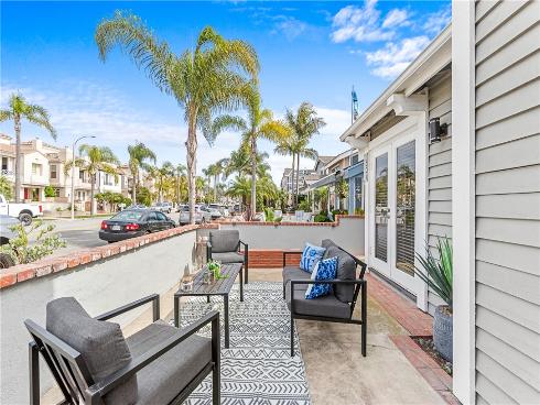 504  20th  , Huntington Beach, CA