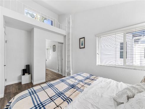 504  20th  , Huntington Beach, CA