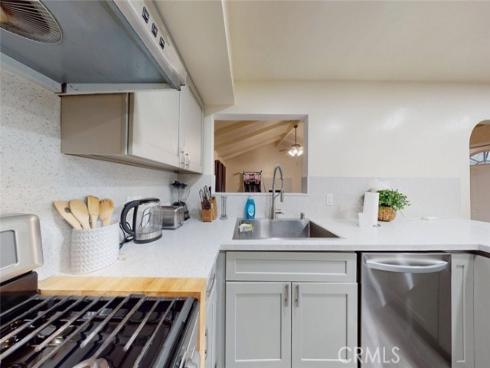 6631  Walton  , Huntington Beach, CA