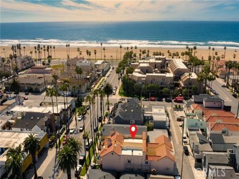 213  12th   Street, Huntington Beach, CA