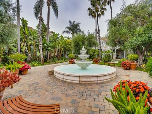 4862  Tiara  204 , Huntington Beach, CA