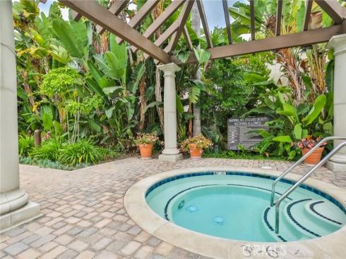 4862  Tiara  204 , Huntington Beach, CA