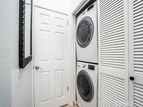 4862  Tiara  , Huntington Beach, CA