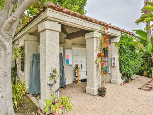 4862  Tiara  , Huntington Beach, CA