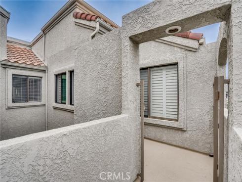 4862  Tiara  , Huntington Beach, CA