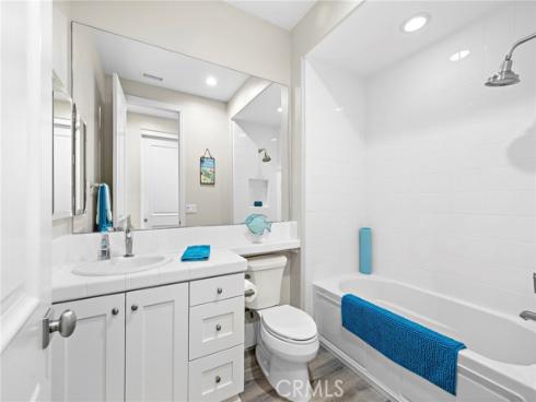 8238 Noelle Drive, Huntington Beach, CA