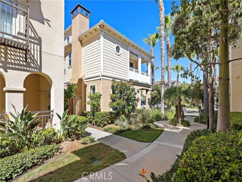 8238 Noelle Drive, Huntington Beach, CA
