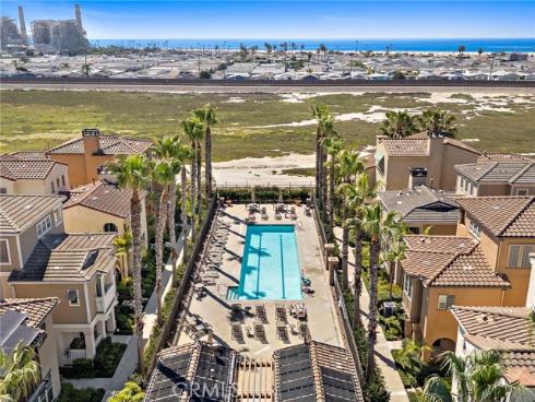 8238 Noelle Drive, Huntington Beach, CA