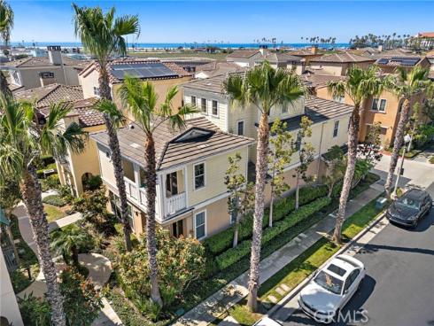 8238 Noelle Drive, Huntington Beach, CA