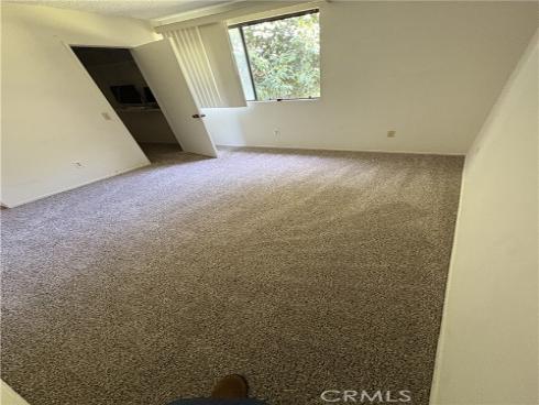 8777  Coral Springs  11H  Court, Huntington Beach, CA