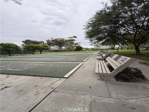 8777  Coral Springs  11H  Court, Huntington Beach, CA