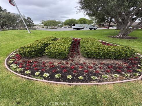 8777  Coral Springs  11H  Court, Huntington Beach, CA