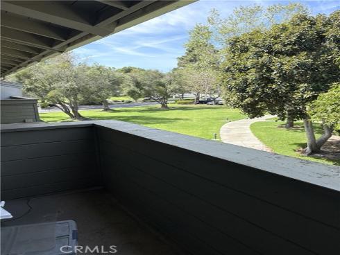 8777  Coral Springs  11H  Court, Huntington Beach, CA