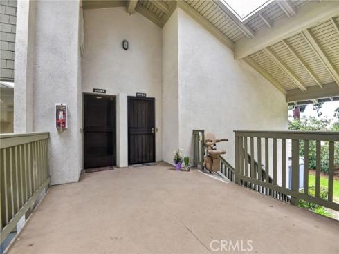 8777  Coral Springs  11H  Court, Huntington Beach, CA