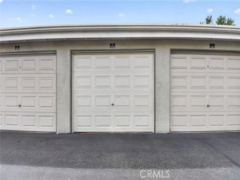 8777  Coral Springs  11H  Court, Huntington Beach, CA