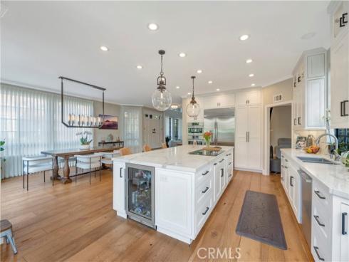 6095 Greenbrier Drive