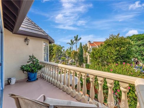 6095  Greenbrier   Drive, Huntington Beach, CA