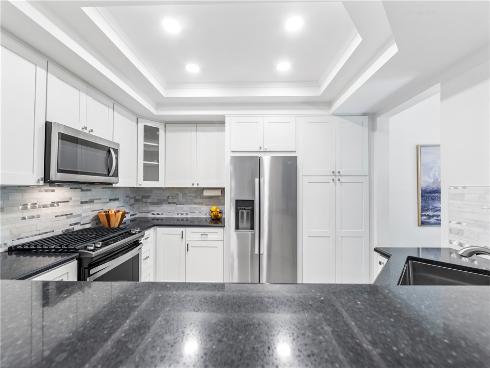 8192  Sandcove Cir  106 , Huntington Beach, CA