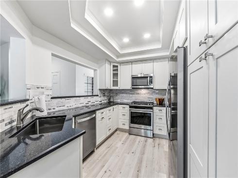 8192  Sandcove Cir  106 , Huntington Beach, CA