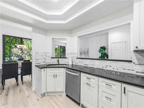 8192  Sandcove Cir  106 , Huntington Beach, CA