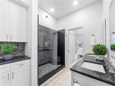 8192  Sandcove Cir  106 , Huntington Beach, CA