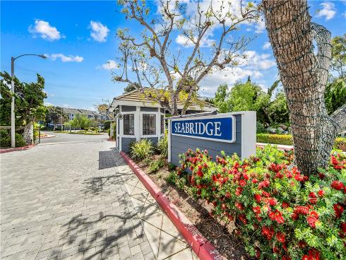 8192  Sandcove Cir  106 , Huntington Beach, CA