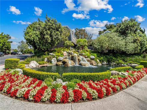 8192  Sandcove Cir  106 , Huntington Beach, CA