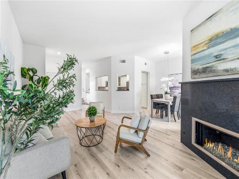 8192  Sandcove Cir  106 , Huntington Beach, CA