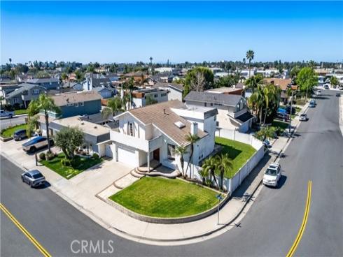 19201  Sherborne   Lane, Huntington Beach, CA