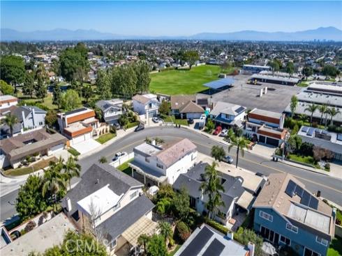 19201  Sherborne   Lane, Huntington Beach, CA