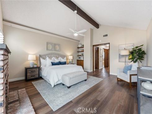 219  Memphis Ave  , Huntington Beach, CA